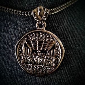 Silver tone💢 THE LAST SUPPER 💢CHAIN AND PENDANT